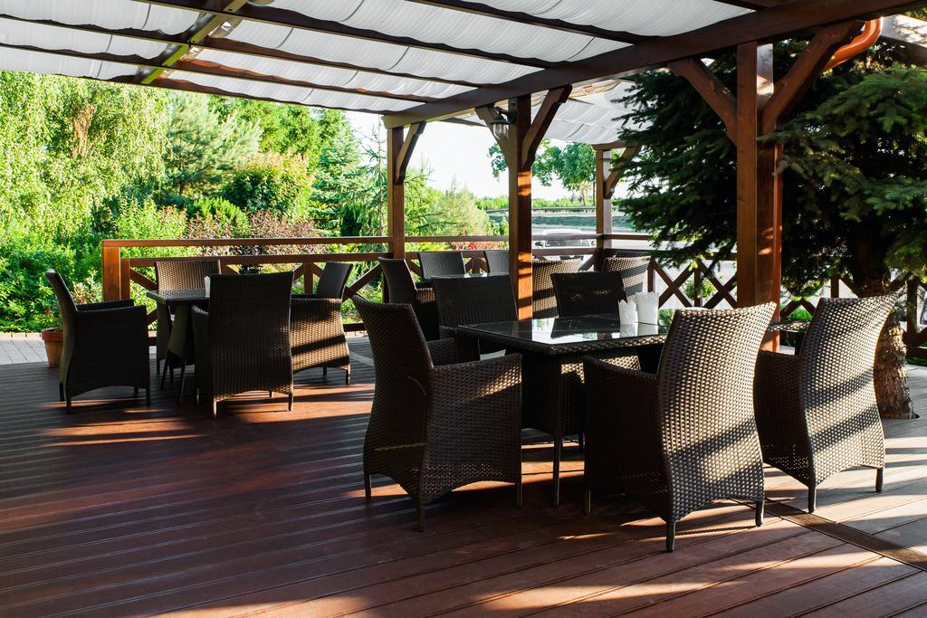 Hotel Panorama Ostrowiec Świętokrzyski エクステリア 写真